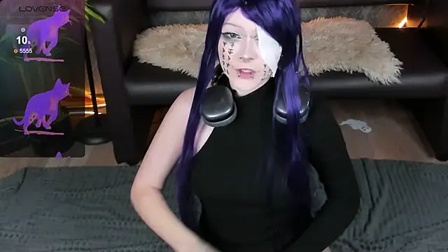 NicoleFlloret online show from 10.31.25