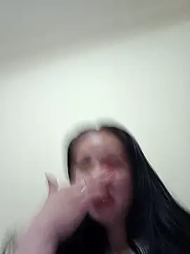 Snapshot of hot-nikol chatting on 03.15.25 hot-nikol online show from 03.15.25