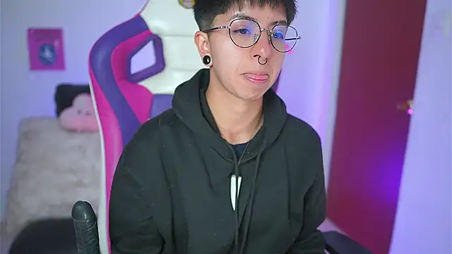 tommy blue online show from 09.19.25