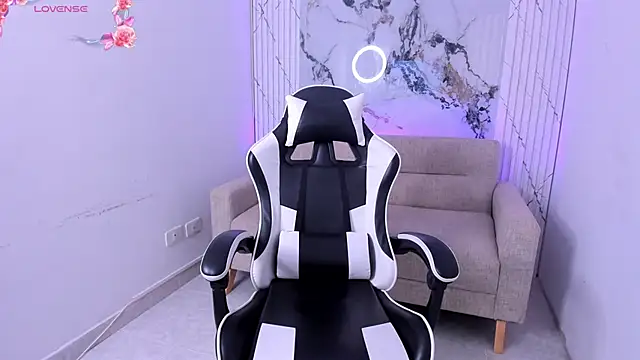 LexiAndDeker online show from 09.29.25