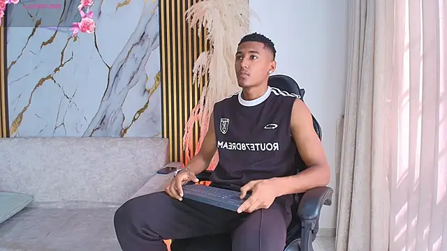 LexiAndDeker online show from 12.01.25