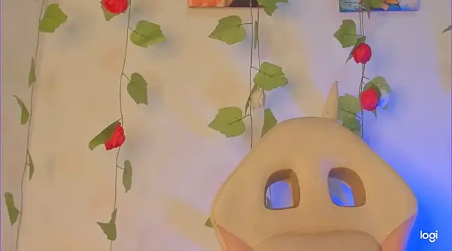 Aprillebony online show from 03.11.25