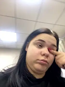 Eliss Shyyo online show from 01.15.26