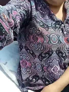 Tonhermosa online show from 03.26.26