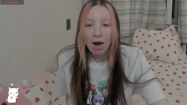 Snapshot of JayMollyy chatting on 03.19.25 JayMollyy online show from 03.19.25
