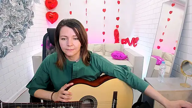 NicoleHitman online show from 03.10.25