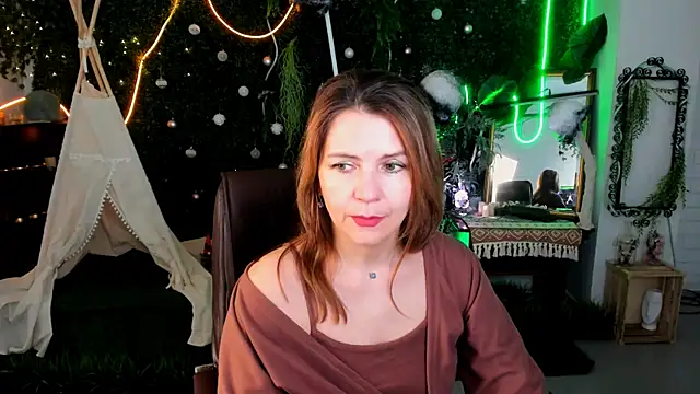 NicoleHitman online show from 03.30.26