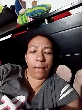 Antonela45 online show from 12.20.25