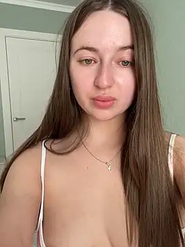 AlisaQSky online show from 03.25.26