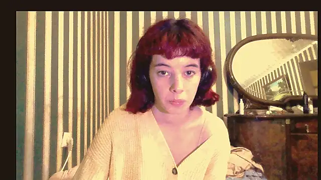 Snapshot of _Amber_Doll_ chatting on 10.06.25  Amber Doll  online show from 10.06.25