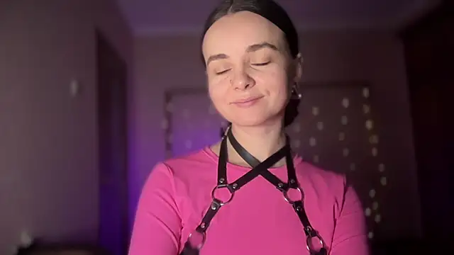 lanaloulou online show from 09.13.25