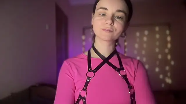 lanaloulou online show from 09.20.25