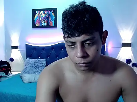 Alejandroo 22 online show from 09.16.25