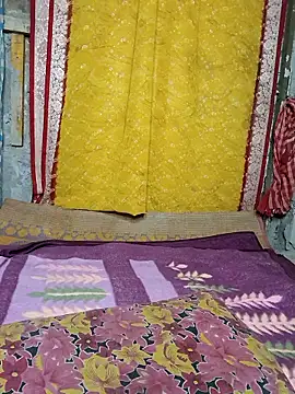 Snapshot of Cutesoma01 chatting on 10.06.25 Cutesoma01 online show from 10.06.25