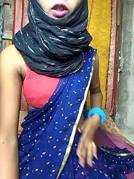 Snapshot of Cutesoma01 chatting on 10.14.25 Cutesoma01 online show from 10.14.25