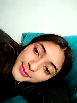 Valen Person online show from 03.20.25