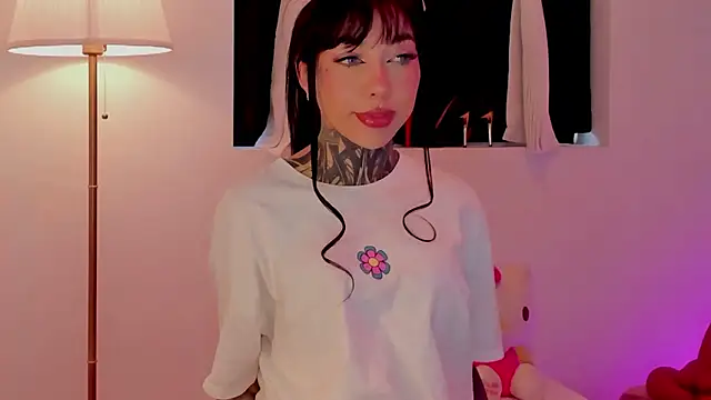 Dani Valen online show from 09.26.25