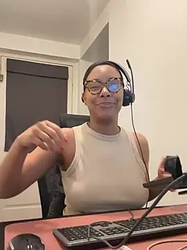 Melia Rayne online show from 03.10.26