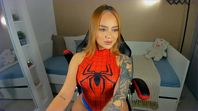 ValentinaMilann online show from 10.05.25