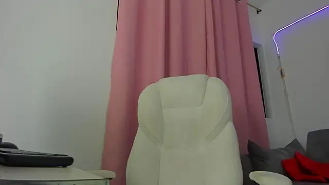 gaaby foxx online show from 09.29.25