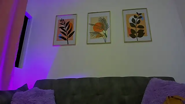 gaaby foxx online show from 12.02.25