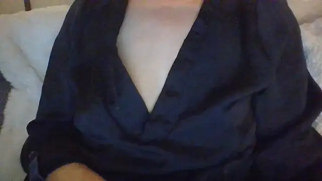 Valentinette online show from 12.16.25