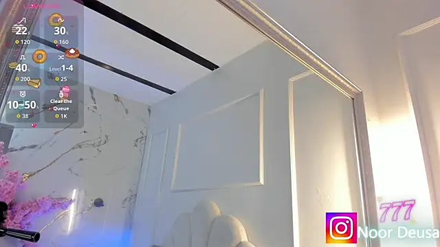 Candaceoweens online show from 02.11.26