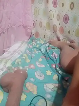 Snapshot of sarayulith chatting on 10.08.25 sarayulith online show from 10.08.25