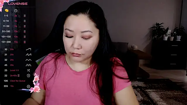 LisaAsianFlower online show from 10.10.25