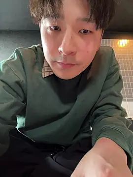 Snapshot of waka3232 chatting on 03.22.26 waka3232 online show from 03.22.26