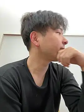 Snapshot of waka3232 chatting on 04.01.26 waka3232 online show from 04.01.26