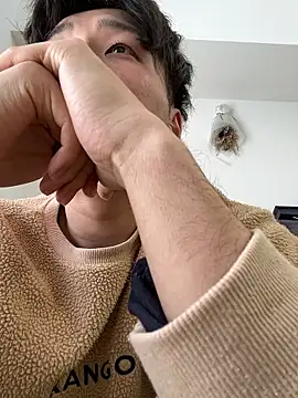 Snapshot of waka3232 chatting on 04.02.26 waka3232 online show from 04.02.26