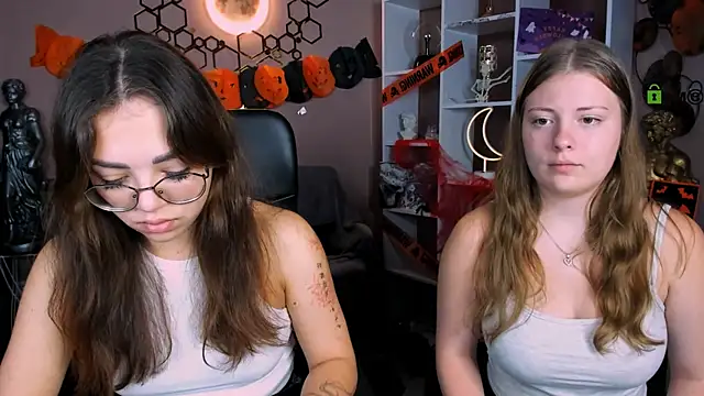 kiki swan online show from 10.23.25