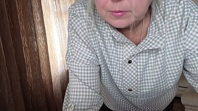 Snapshot of Wane_Witch chatting on 09.14.25 Wane Witch online show from 09.14.25