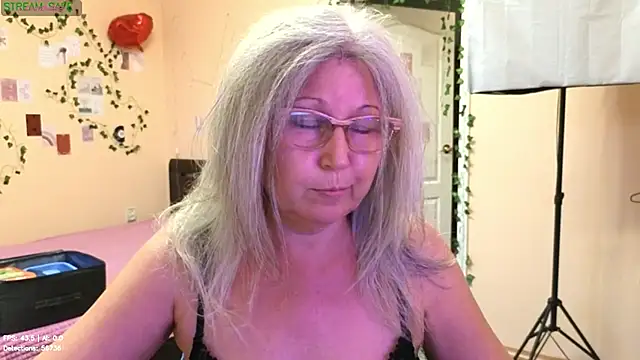 Wane Witch online show from 07.29.26