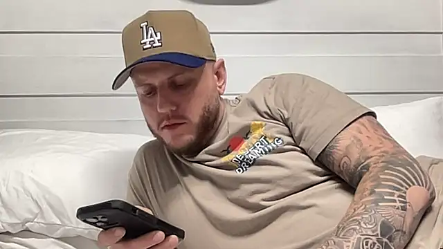 Thegreatwhitepipe online show from 09.24.25