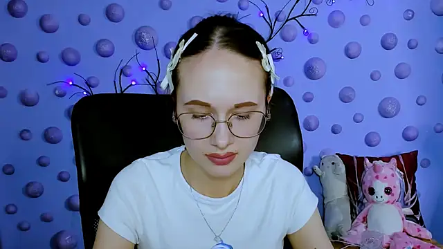 mona cloud online show from 05.03.26
