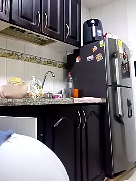 victoria wayne online show from 09.25.25