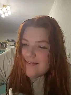 Snapshot of Dreamy_Desire chatting on 03.07.25 Dreamy Desire online show from 03.07.25