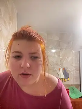 Snapshot of Dreamy_Desire chatting on 03.10.25 Dreamy Desire online show from 03.10.25