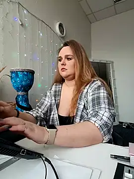 Juicy PeachLux online show from 03.21.26