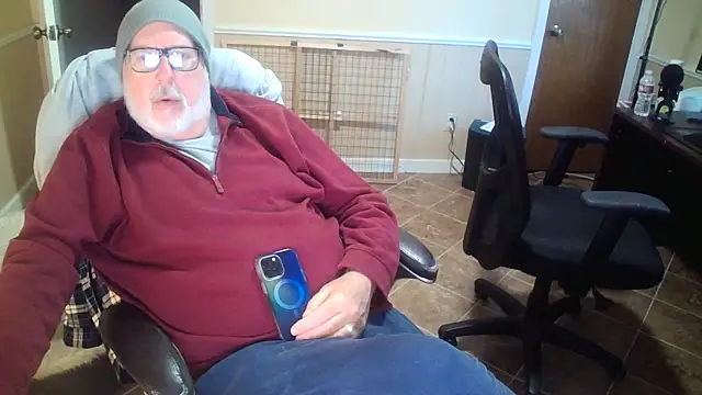 superbearboss online show from 12.02.25