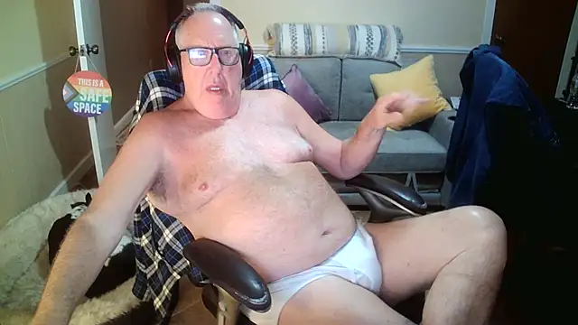 superbearboss online show from 06.11.26