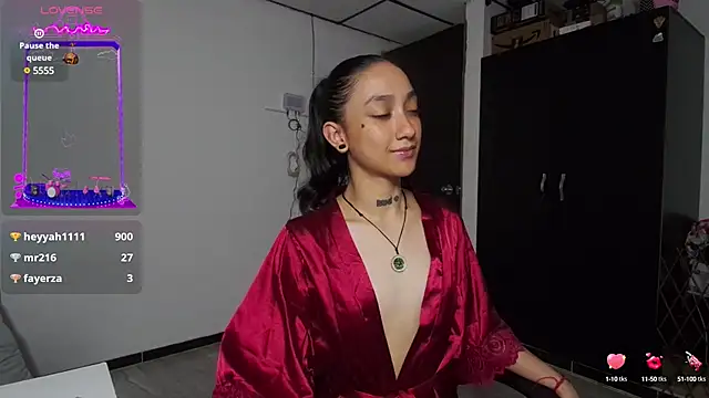 22Amatista online show from 03.14.25