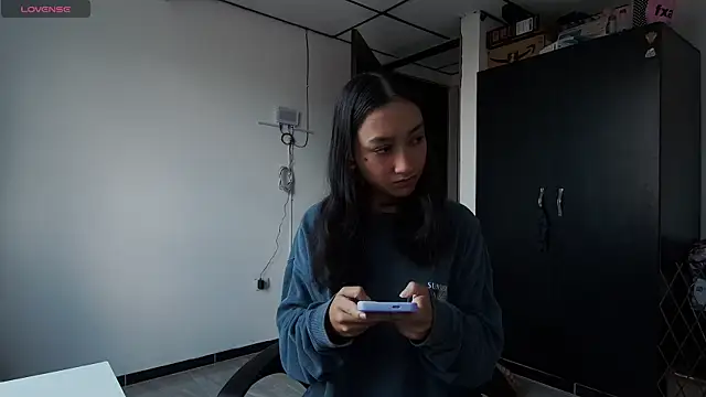 22Amatista online show from 03.19.25