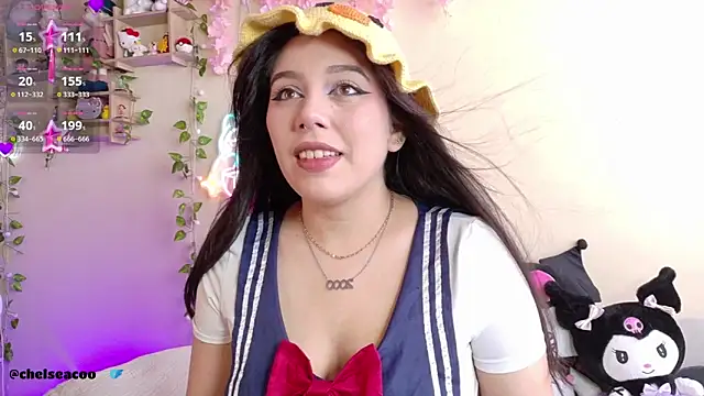 Snapshot of chelsea__coo chatting on 11.14.25 chelsea coo online show from 11.14.25