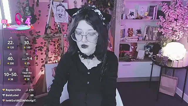 Snapshot of Setsunai_ chatting on 03.20.25 Setsunai  online show from 03.20.25