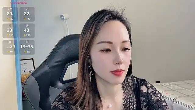 Dewluna online show from 03.06.25