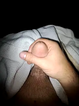 Snapshot of Messyman1187 chatting on 10.29.25 Messyman1187 online show from 10.29.25