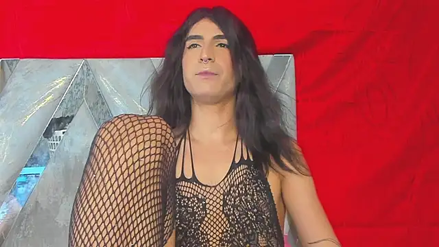 Snapshot of Alaska_jonesxx chatting on 10.14.25 Alaska jonesxx online show from 10.14.25